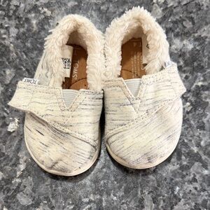 TOMS toddler shoes